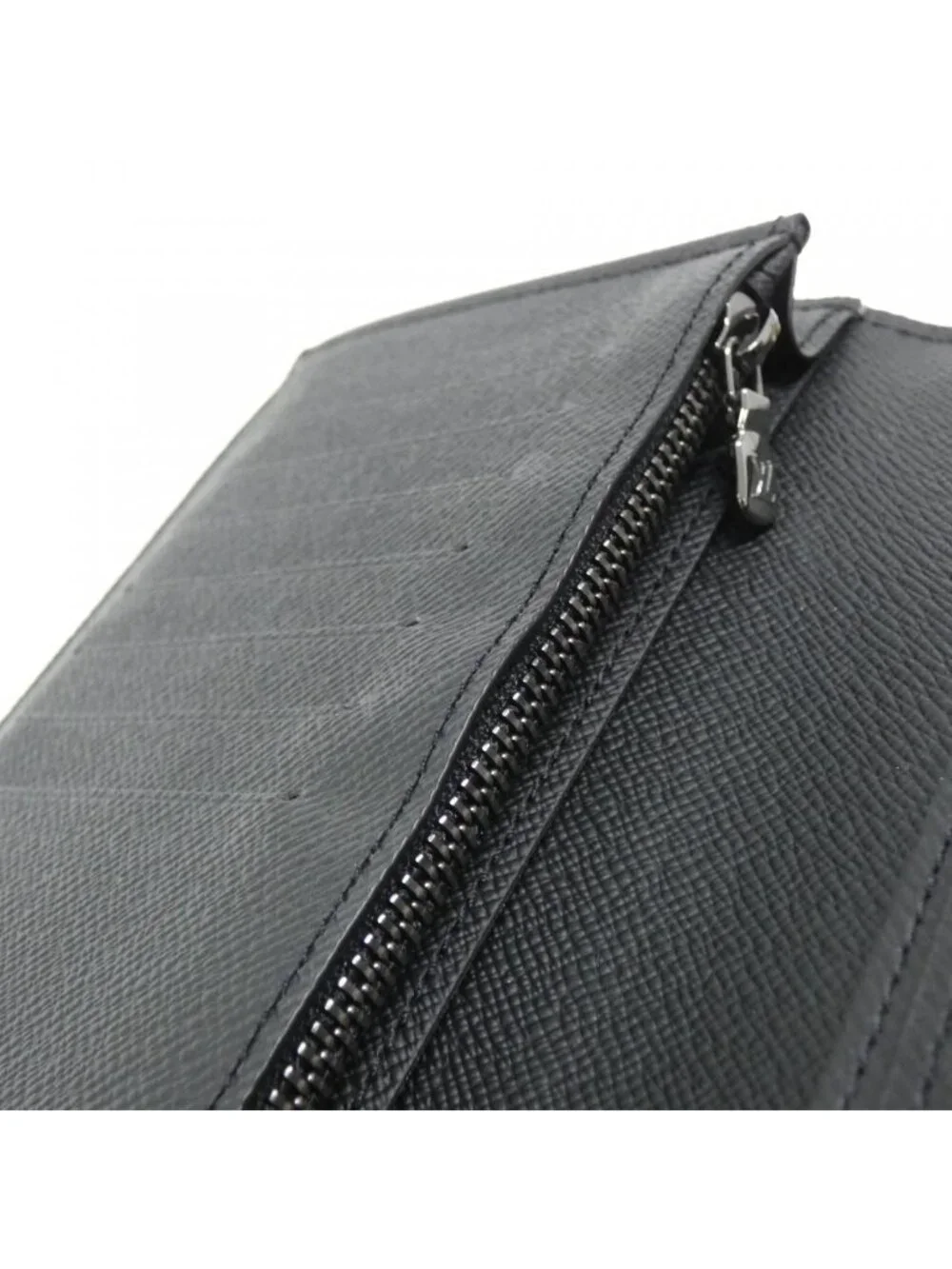Louis Vuitton Monogram Eclipse Portefeuille Brazza Wallet